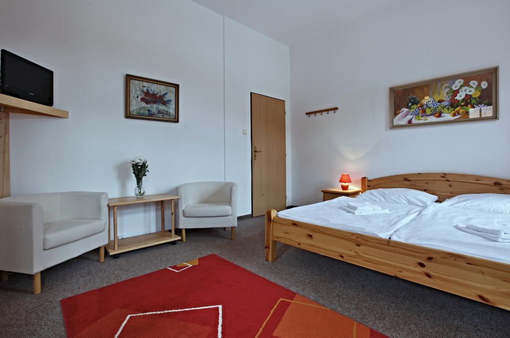 Hotel Posta Cerny Dul Εξωτερικό φωτογραφία
