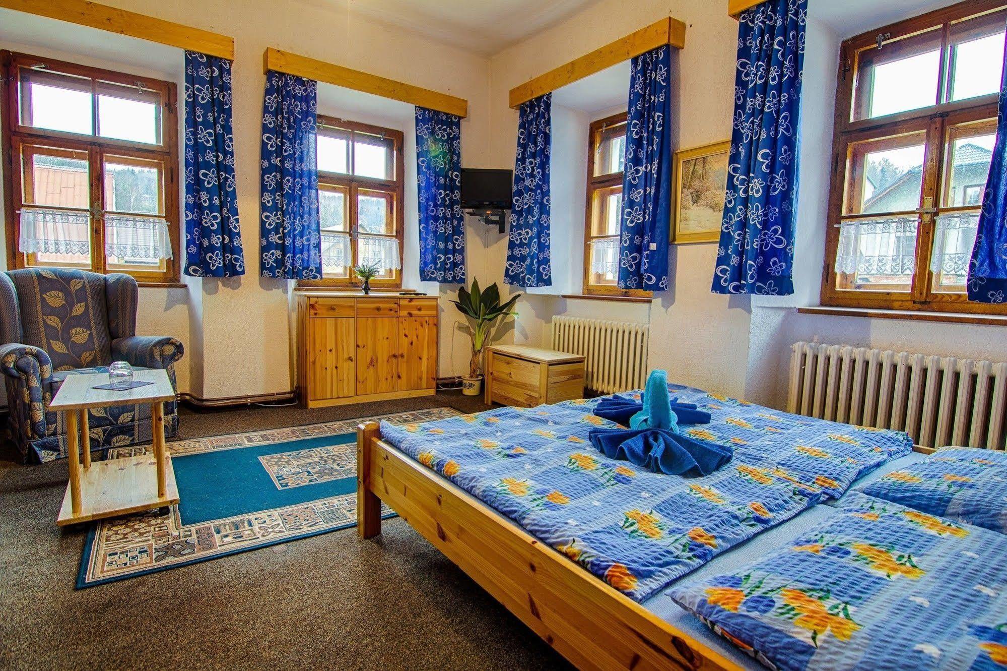 Hotel Posta Cerny Dul Εξωτερικό φωτογραφία